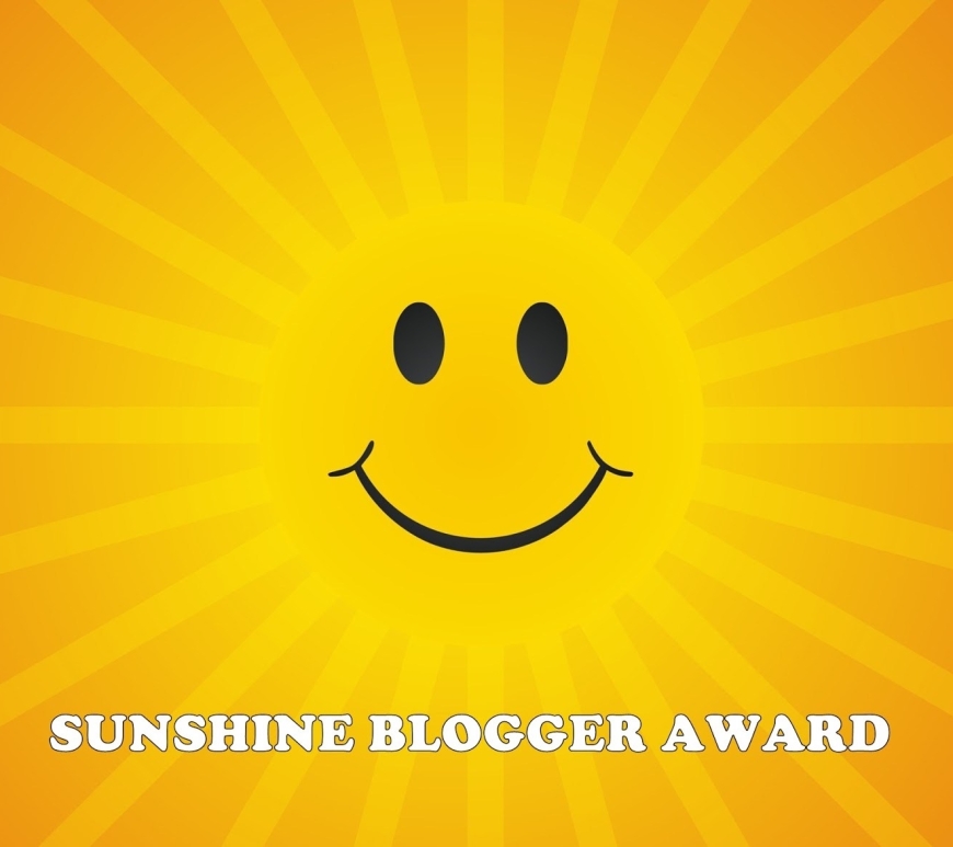 sunshine blogger award smiley face